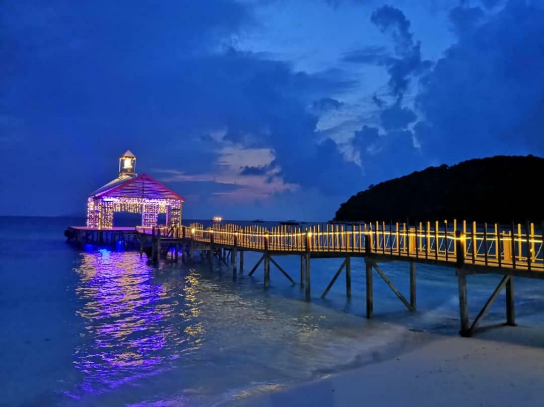 Sari Pacifica Resort & Spa, Lang Tengah Екстериор снимка